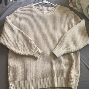Hollister sweater